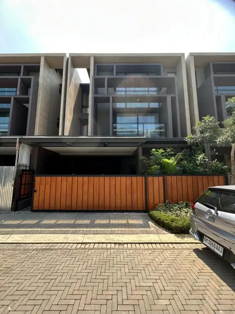 Dijual Rumah Elite Furnished Ada Lift The Zora Kanade BSD City