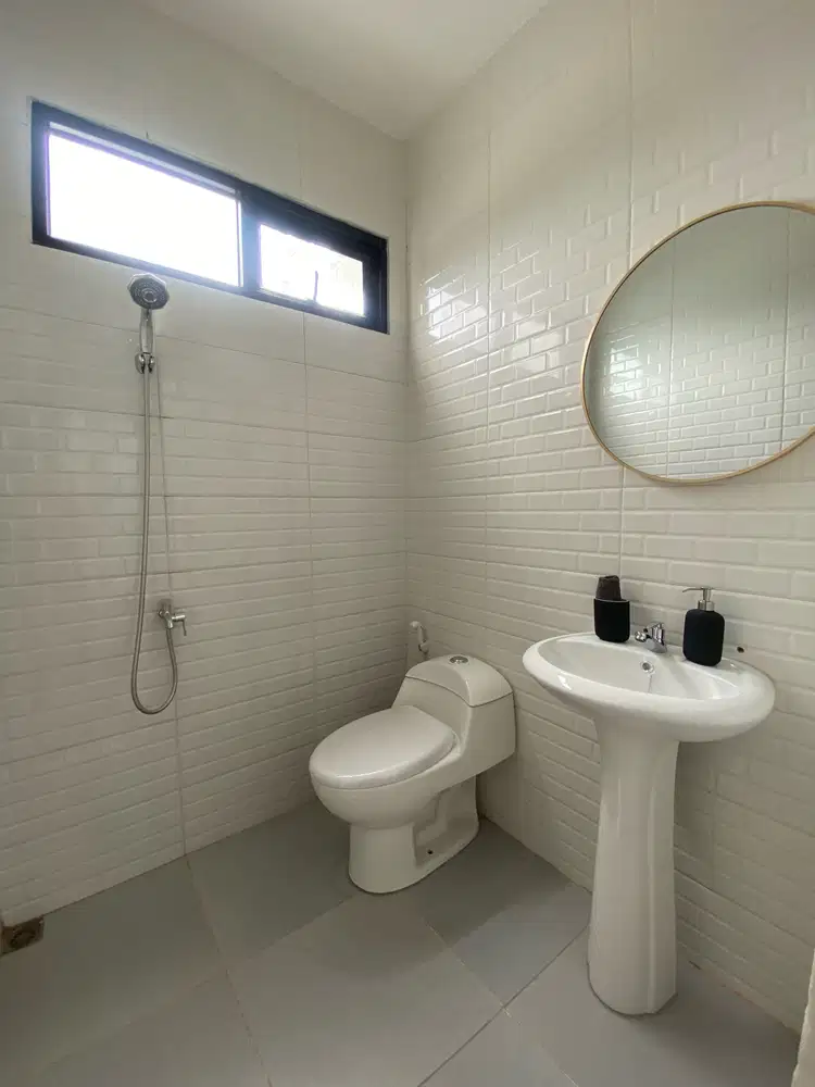 Rumah 1 Lantai akses 10 menit ke Stasiun KRL di Depok