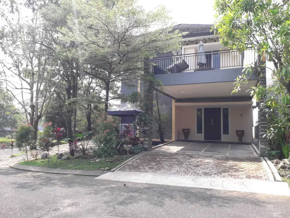 Dijual rumah hook cluster Sentul city Bogor Babakan Madang