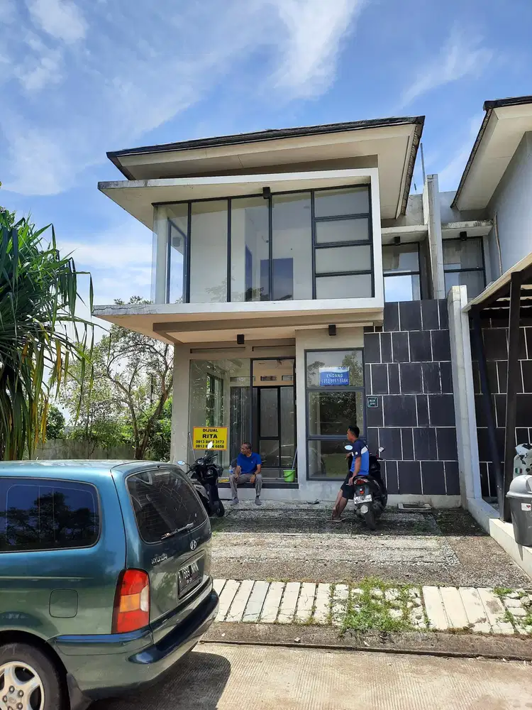 DIjual Rumah Hook Modern minimalis di Golden Park Serpong