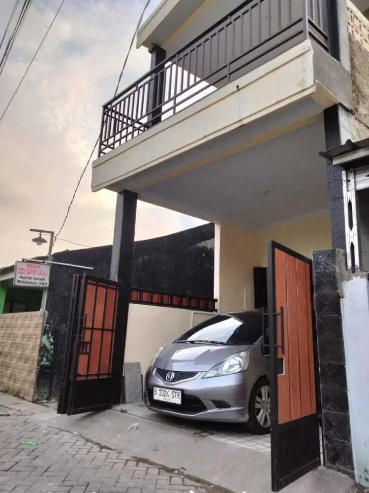 Dijual Rumah 2 Lantai di Pinang dekat pasar bengkok Tangerang Kota