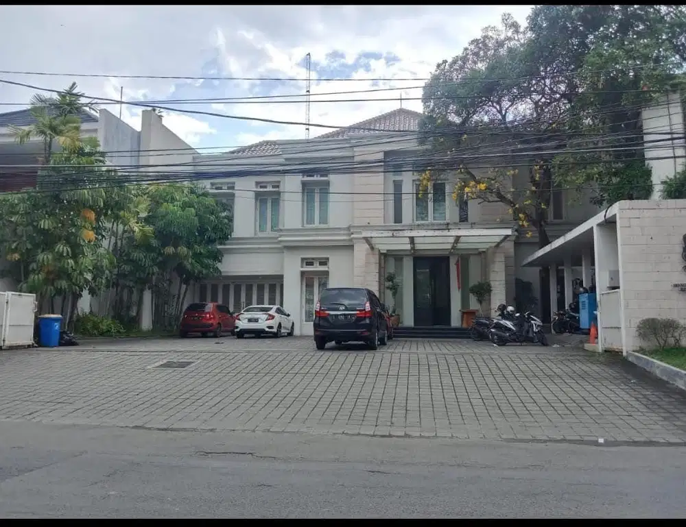 Rumah Minimalis dan Mewah di WR. Supratman, Surabaya Wr Supratman SBY Pusat AJB BIASA
