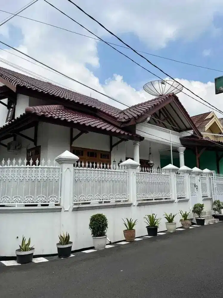 rumah MURAH mulus bebas banjir di Rawamangun, pulo gadung