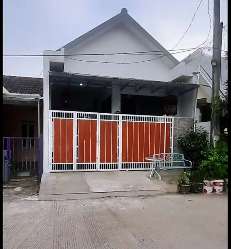 Rumah Bangunan Baru Siap Huni Baja Ringan Lokasi Strategis