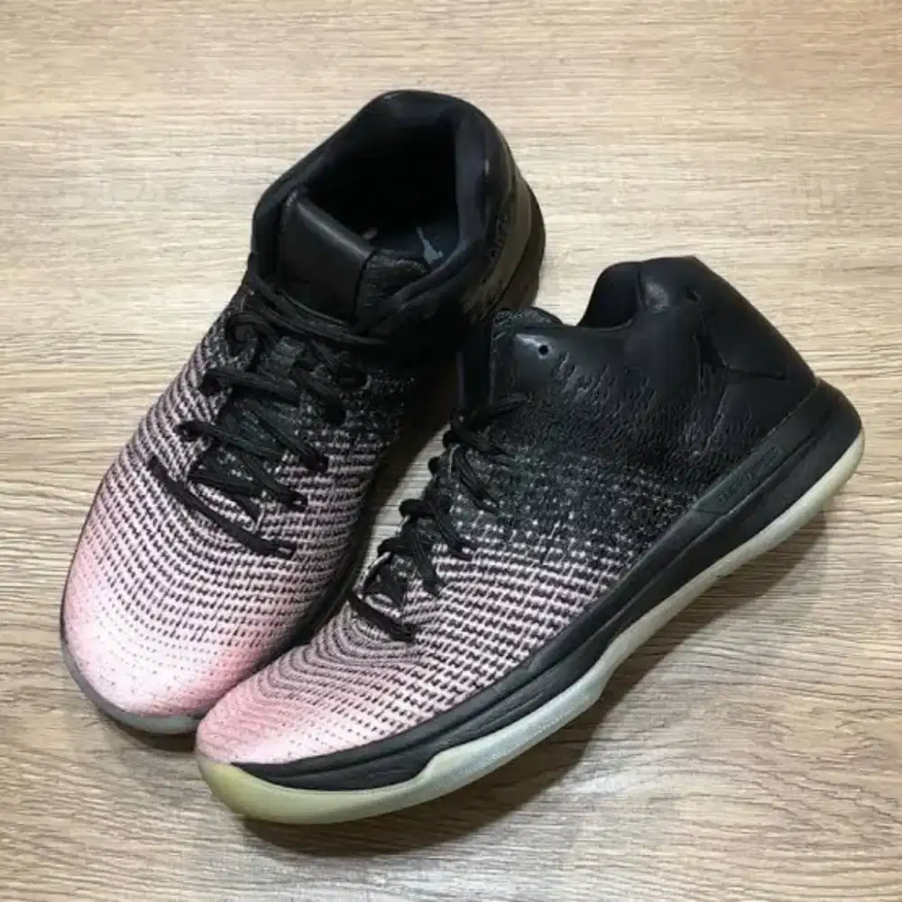 Sepatu Basket Nike buat kanibalan