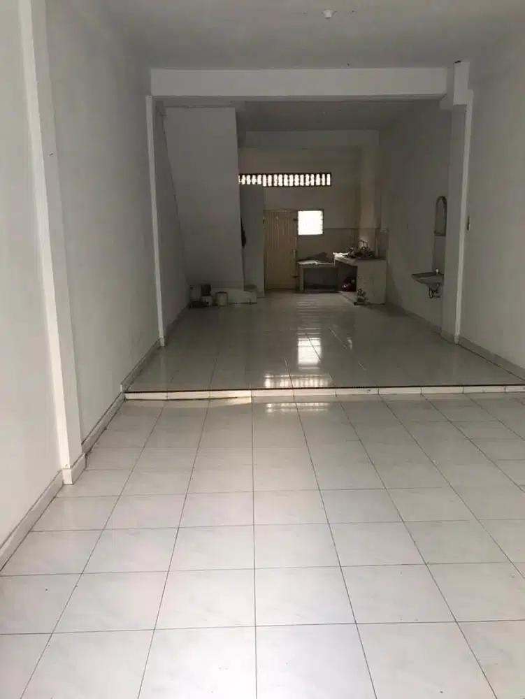 Rumah 2 Tingkat di Inti kota Daerah Sekip Medan Petisah