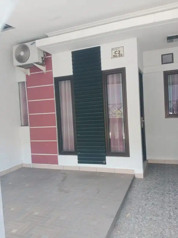 murah komplek banjaran tapos depok dekat pintu tol