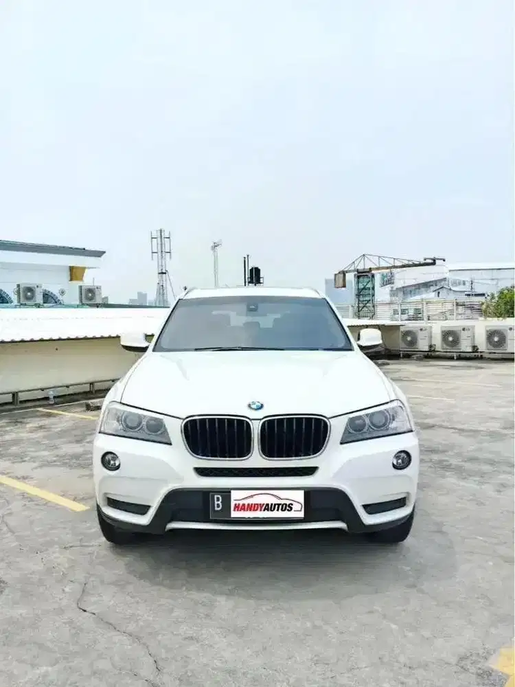 BMW X3 2.0 Diesel Panoramik Tahun 2011 Automatic Putih Metalik