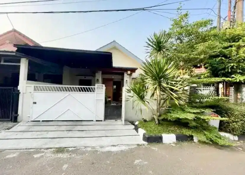 Dijual rumah bagus cantik siap huni di perumahan area Pamulang Tangsel