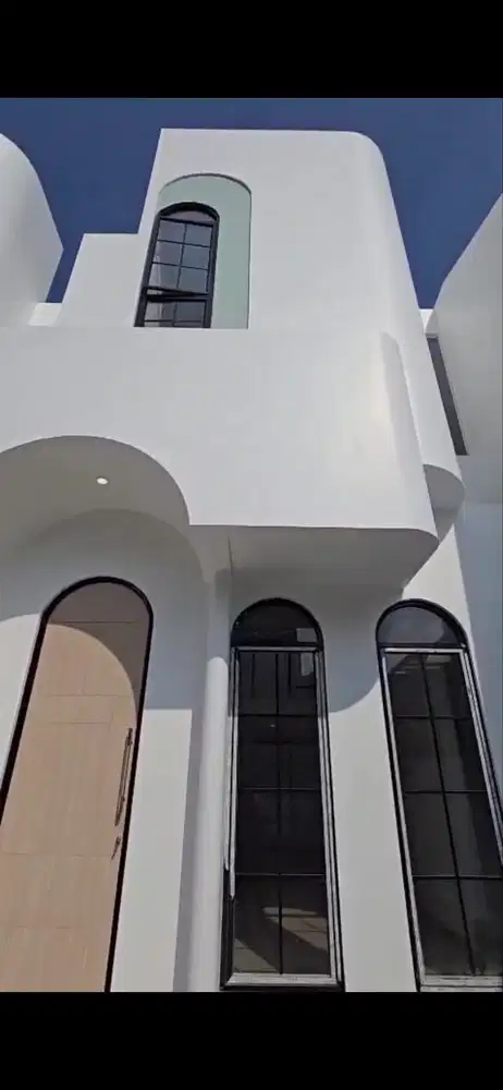 Rumah Baru Posisi Hook Siap Huni Little Santorini Citra Garden 2, Kalideres Jakarta Barat