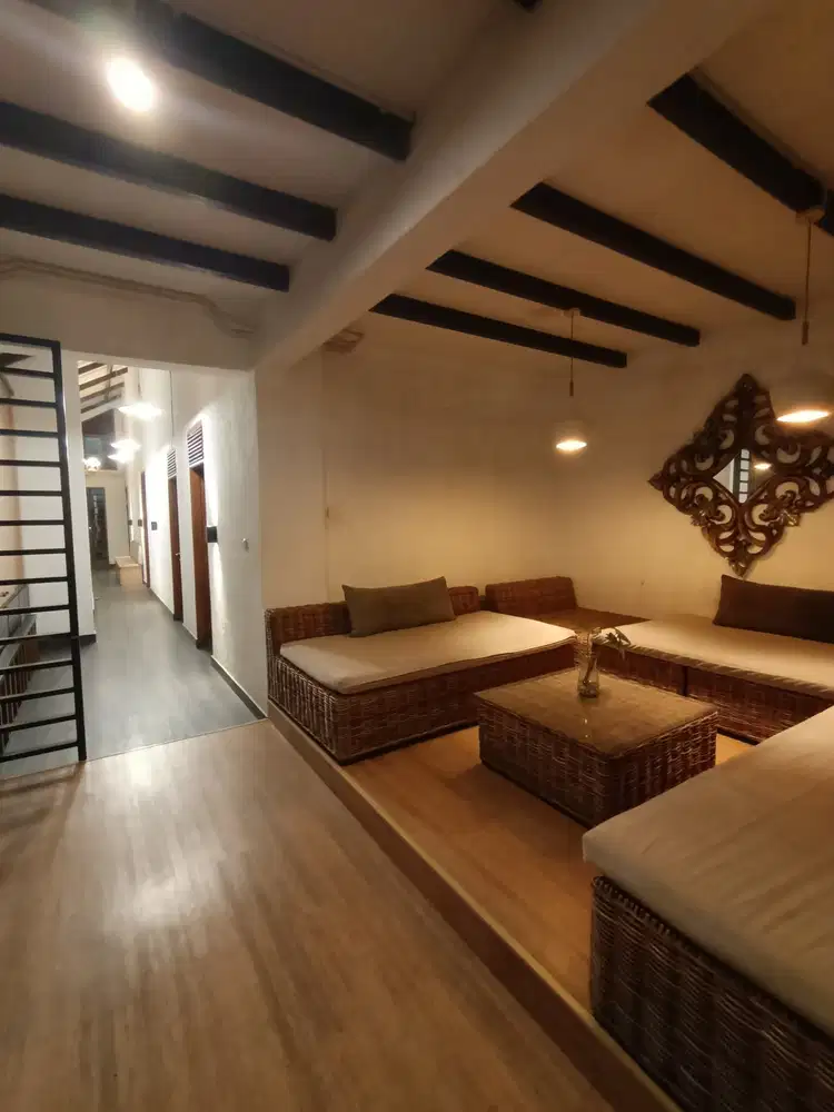 Disewakan Ruang Usaha Full Furnished di Sayap Ciumbuleuit