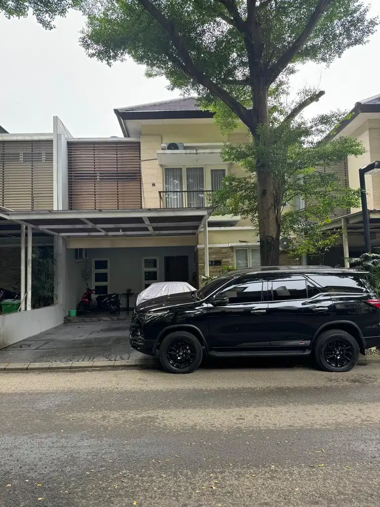 SERENIA HILLS MODERN MINIMALIS HOUSE DI LEBAK BULUS