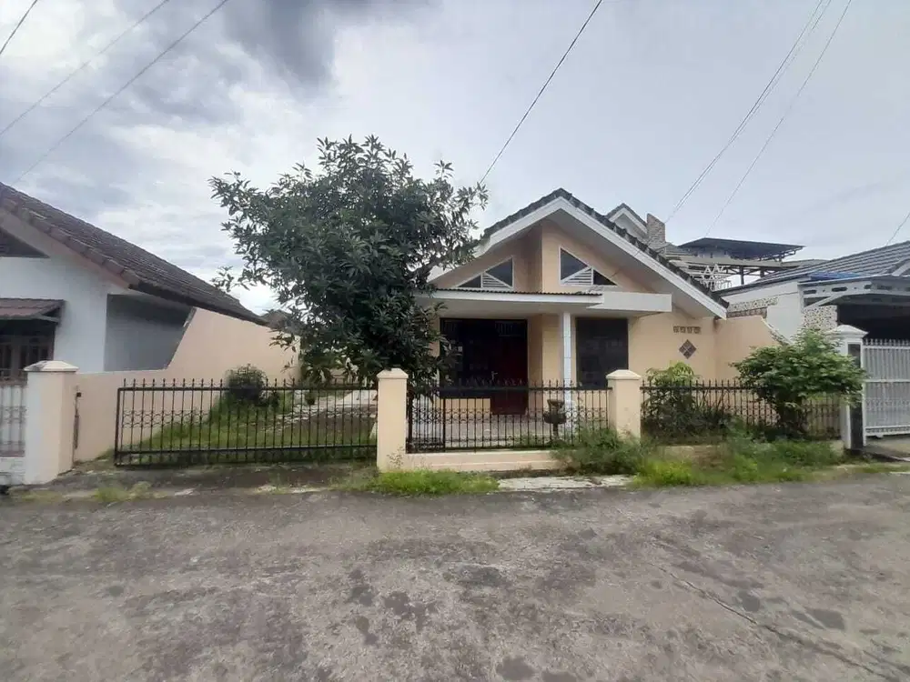 DIJUAL RUMAH LUAS KOMPLEK BANK SUMSEL BABEL KENTEN PALEMBANG
