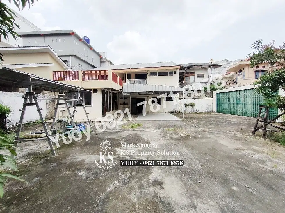 Rumah tanah besar luas Letnan Mukmin Jendral Sudirman Radial Palembang