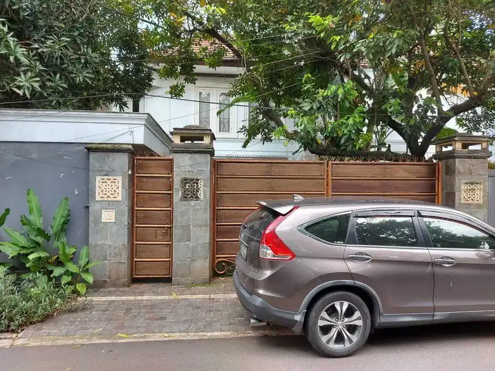 Jual Rumah Mewah 2 Lantai Kawasan Elite di Cilandak