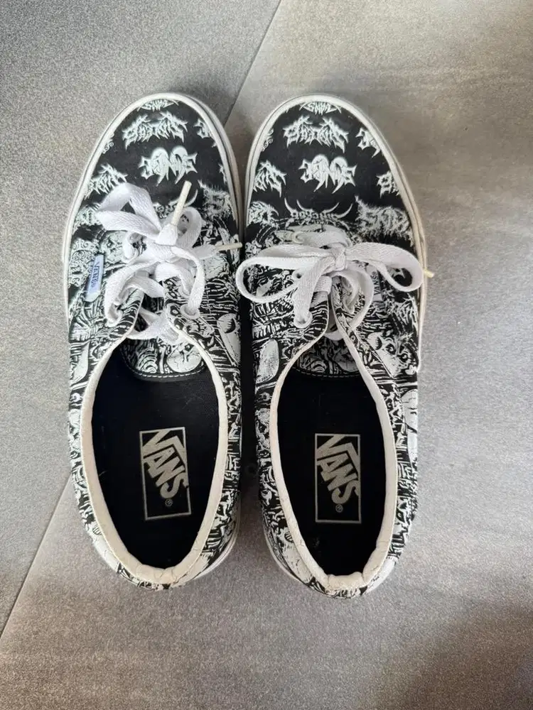 Sepatu VANS size 41 Ori