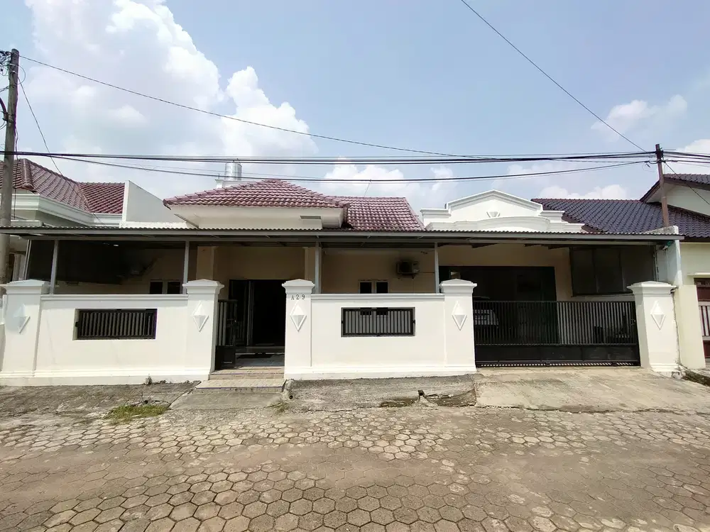 DIJUAL RUMAH SIAP HUNI KM 11 PALEMBANG – Bonus 4 AC & Furnitur