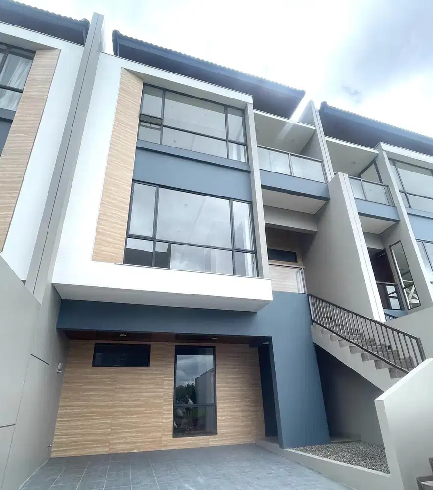 Termurah! Rumah bagus furnish Setraduta bandung