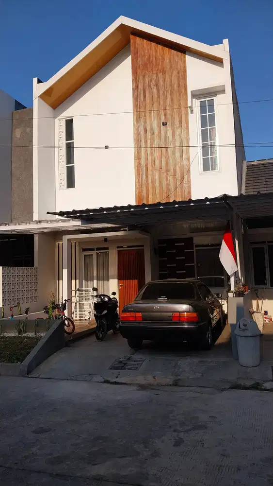 Jual rumah 2 lantai Scandinavian style di Cluster Arcamanik Bandung