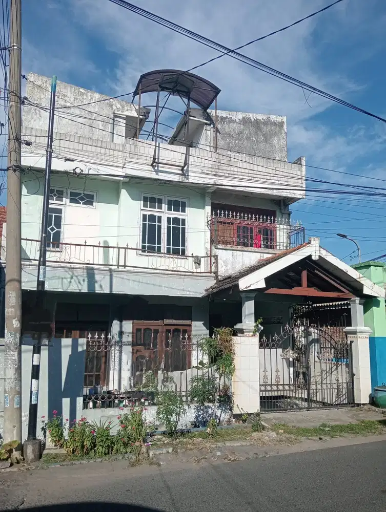 Ruko SHM Raya Manukan Madya Hanya 1,350 M Surabaya dekat Lontar