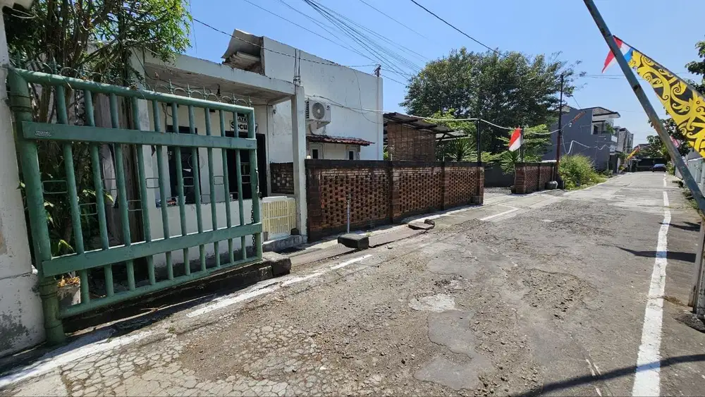 Rumah Mewah Nyaman dan Luas di Solo Kota