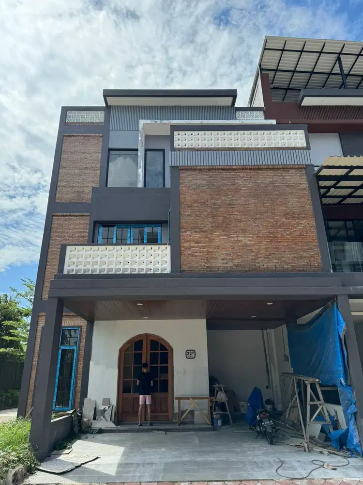 DIJUAL RUMAH DI KOMPLEK GIVENCY ONE TYPE PRADA MEDAN