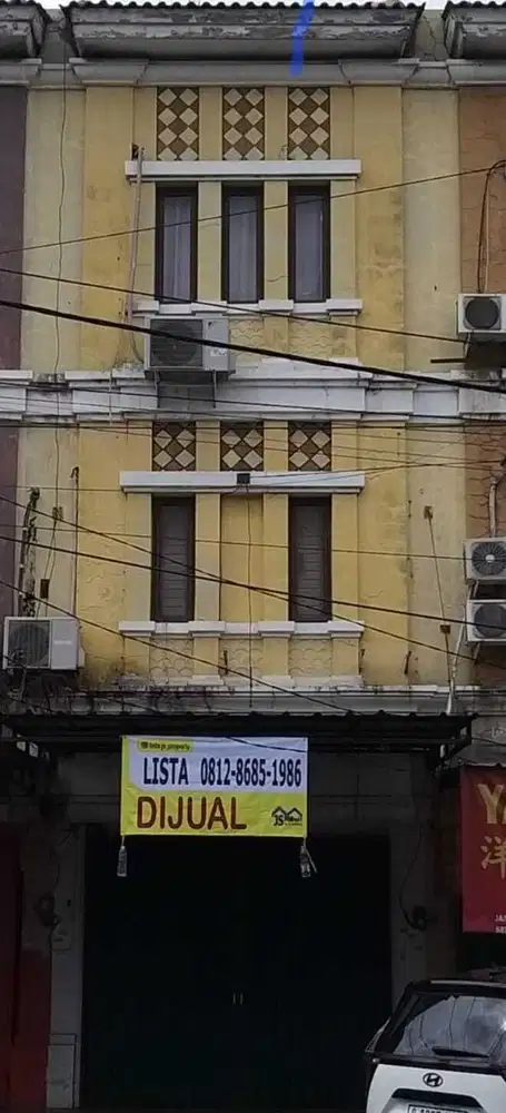 DIJUAL CEPAT RUKO MURAH BOULEVARD 3 LANTAI TAMAN SURYA JAKARTA BARAT