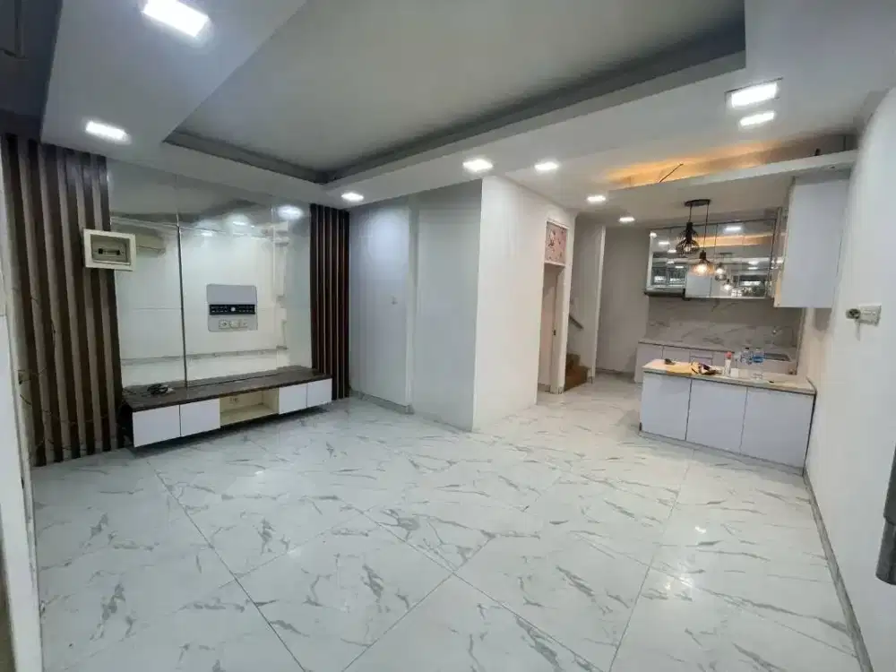 Rumah Taman Surya 5 Full Furnished interior rapi bagus