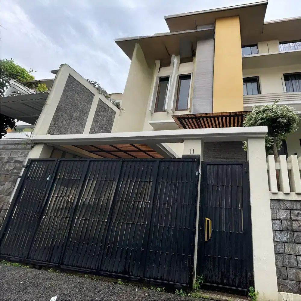 Rumah Dijual Rapih dan Mewah di Rawamangun