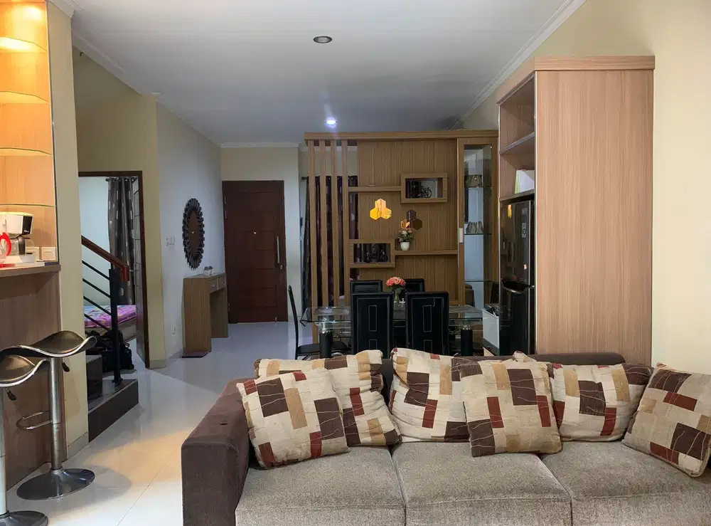 Jual Rumah 3lantai Murah full furnish Serpong Garden  1.85MBSD
