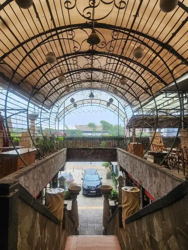 Resto, Hotel dan Cafe masih running dijual cepat