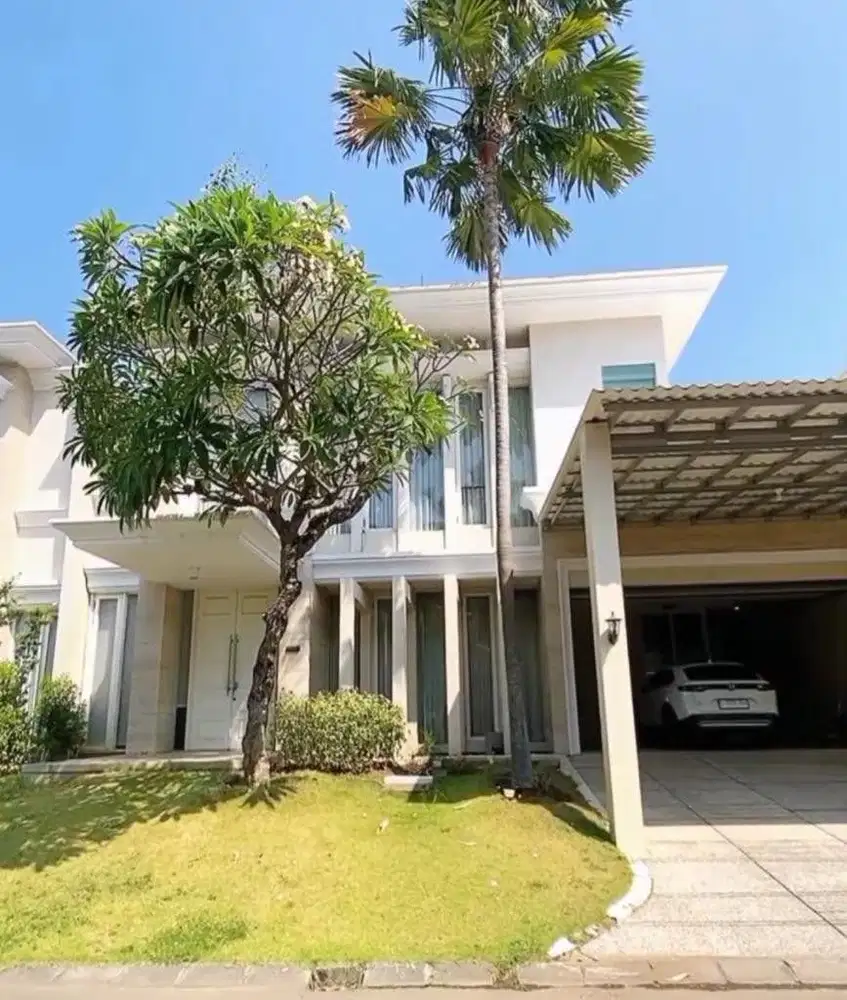 Rumah Cantik, Interior Mewah dan Siap Huni di Pakuwon Indah, SBY For Sale