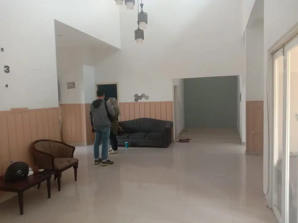 Rumah siap huni jalan saturnus metro margahayu