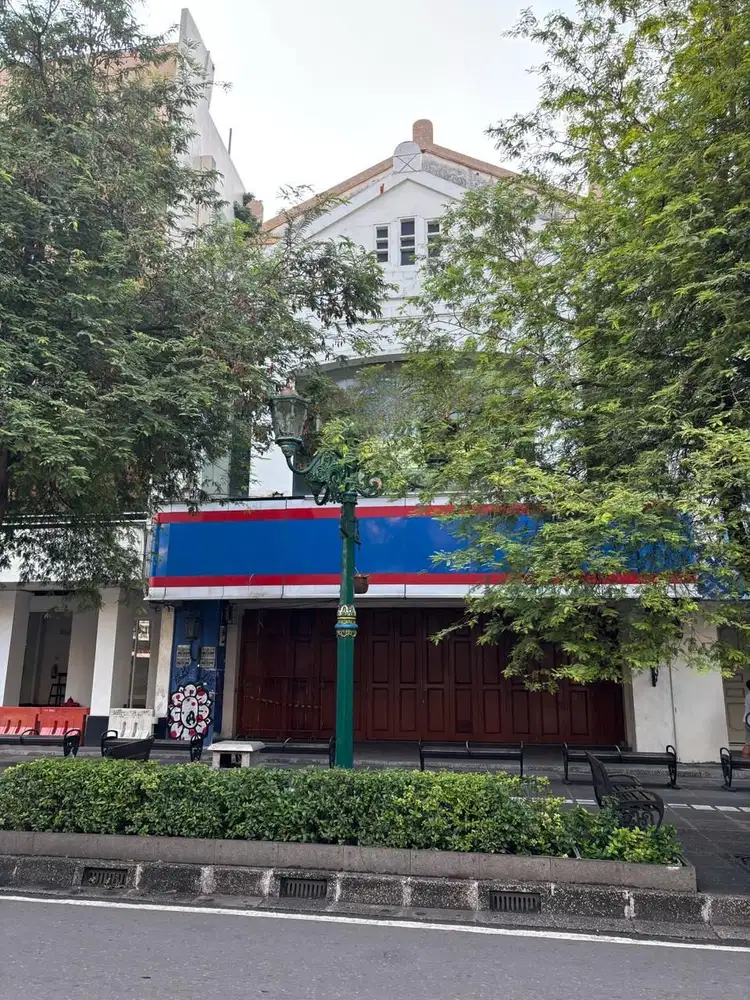 Ruko Siap Pakai Area Permium Bisnis Cocok Kantor Dan Toko Ritail