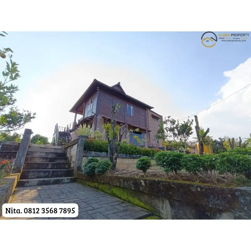 Villa Cantik Nego 2Lantai Tanah Luas Dekat Banyak Wisata Batu