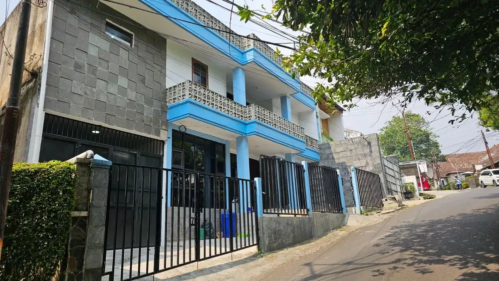 Rumah Kos Aktif Gerlong Dekat Kampus Kosta Bandung