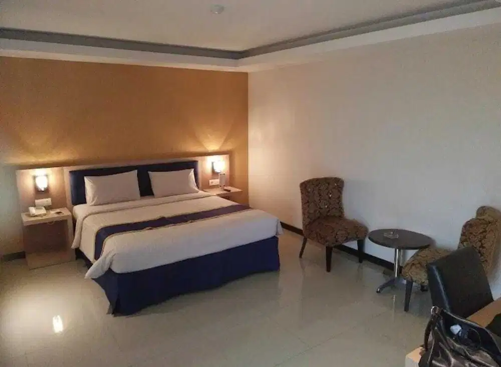 Dijual Hotel di Otista Raya