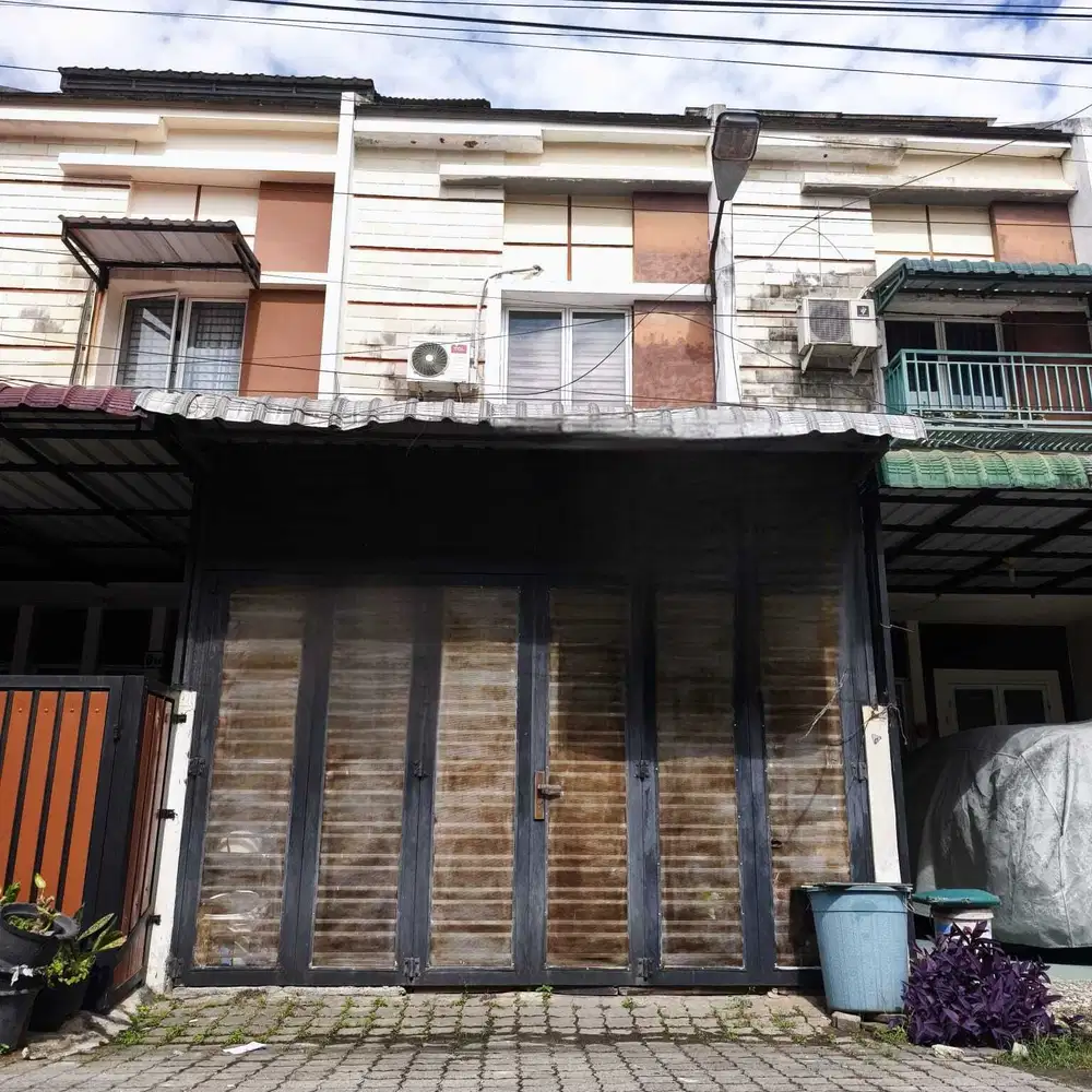 Rumah Murah Lokasi Strategis Berada di Dalam Komplek