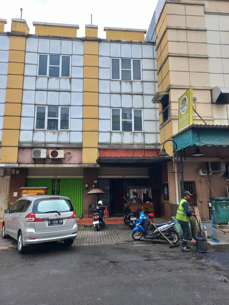 Ruko Disewa 3 Lantai Siap Huni Di Golden Boulevard BSD City