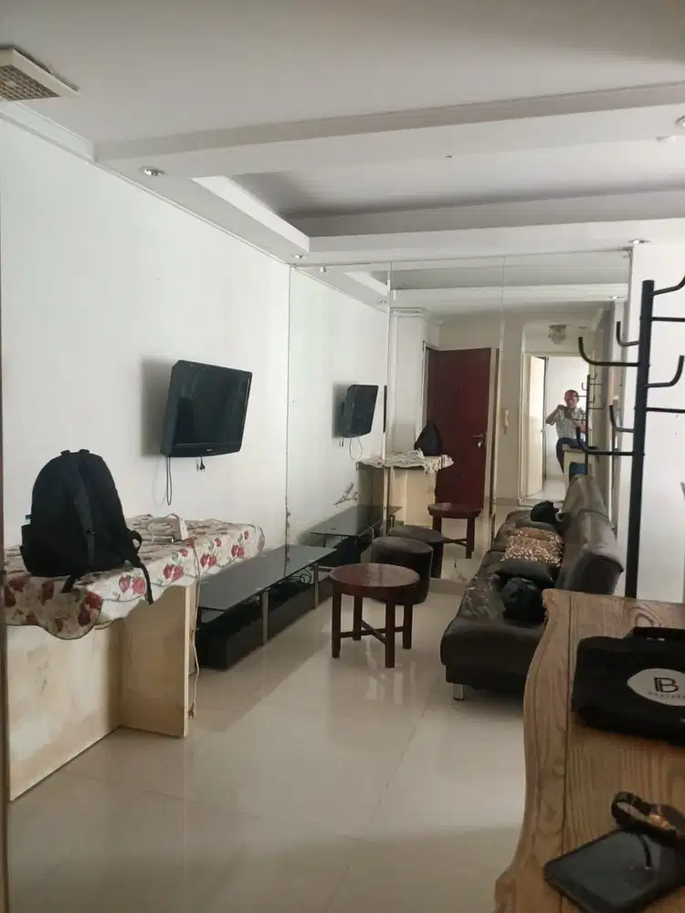 Dijual Apartement Sudirman Park 2 BR Furnished Bagus View Selatan
