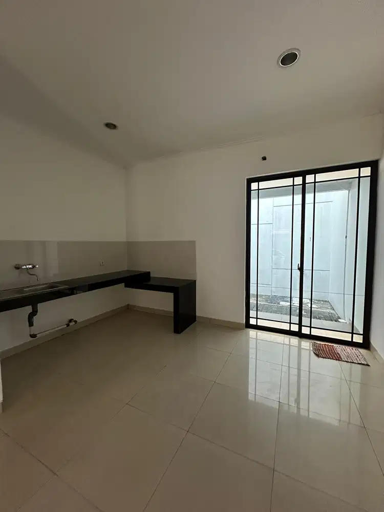 Disewakan Rumah Greenlake City Asia