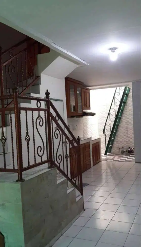 DIJUAL RUMAH TERMURAH DI KOMP KRESEK INDAH 4X15