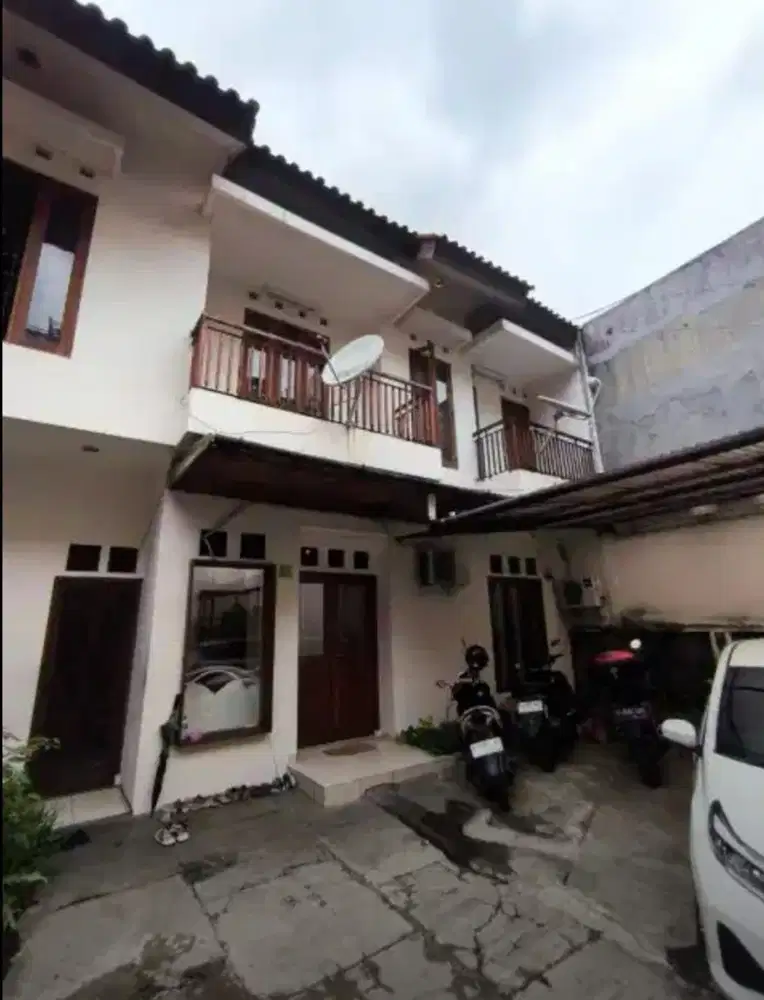 Rumah Nyaman dan Asri di cluster Bali View Ciputat Timur