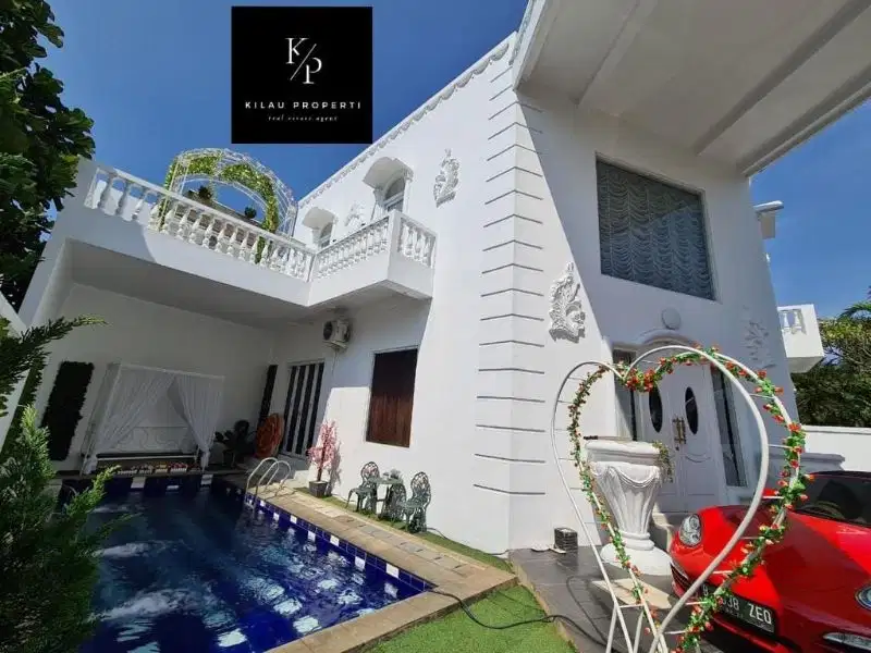 Dijual rumah cantik+kolam renang pribadi