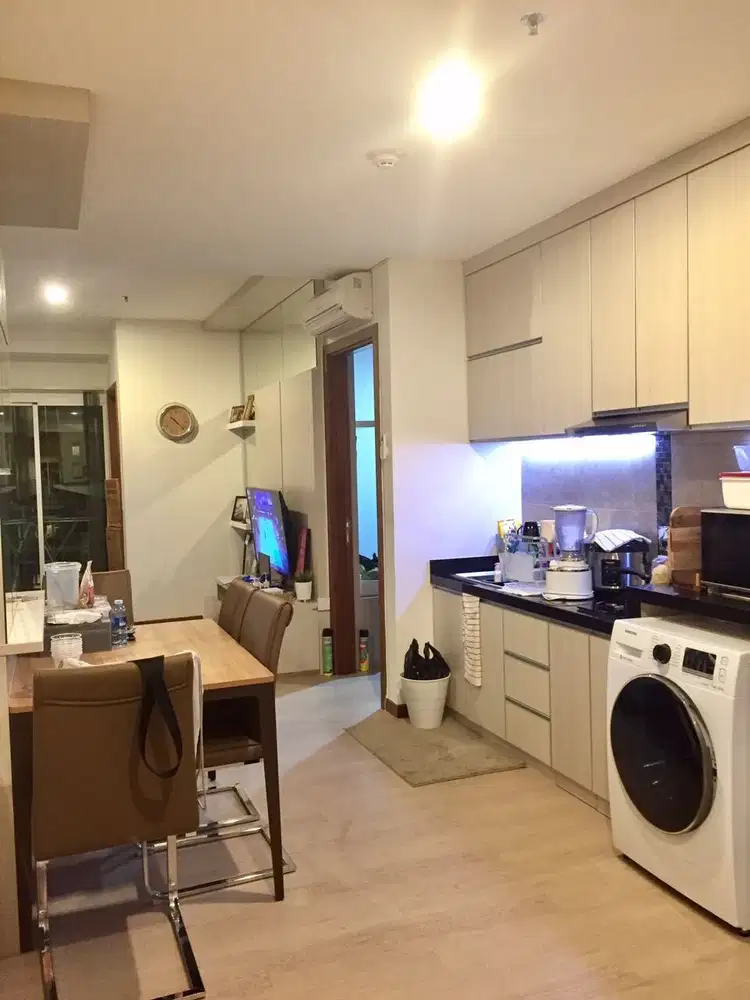 Apartemen Condominiun Green Bay Tower J Uk75m2 2Br ViewLaut Furnished