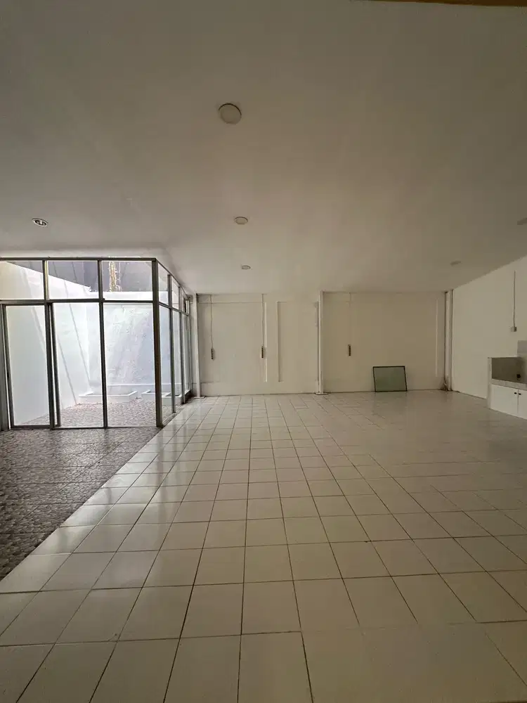 Disewa cepat Rumah Green lake City lokasi strategis GLC  Cipondoh