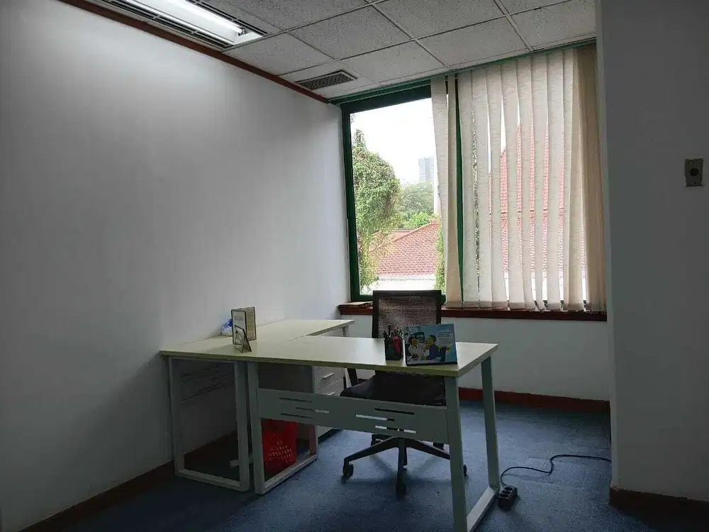 SEWA KANTOR DI JAKARTA SELATAN TB SIMATUPANG 42M2 FITTED 130K NEGO