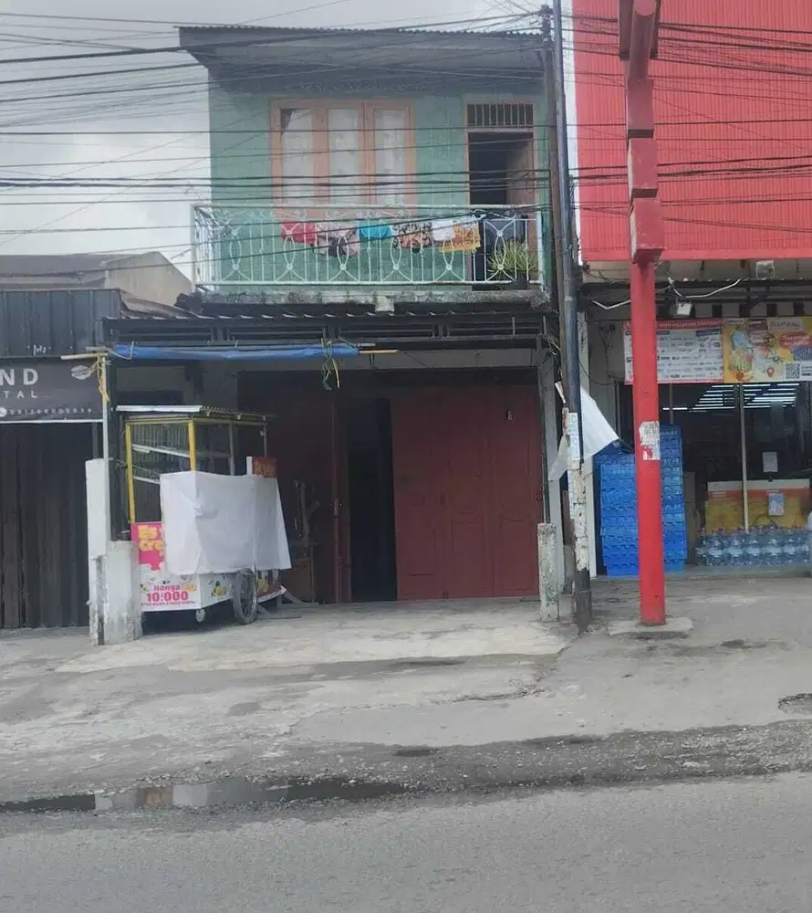 Dijual Rumah Strategis Pinggir Jalan Cocok Untuk Buka Usaha di Medan