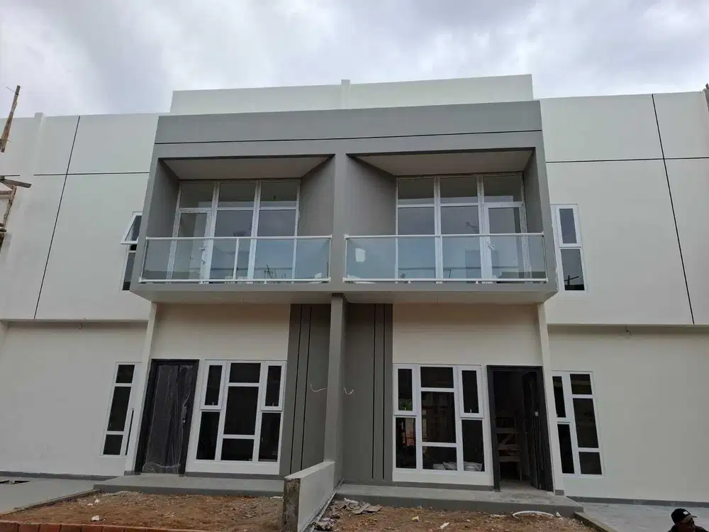 RUMAH MEWAH ROYALE DIAMOND JL PRAJURIT NAZARUDDIN PALEMBANG