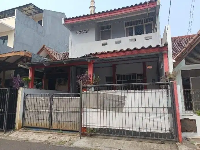 Dijual Rumah 2Lt Luas 6x15m Semi Furnished di Metland Cakung